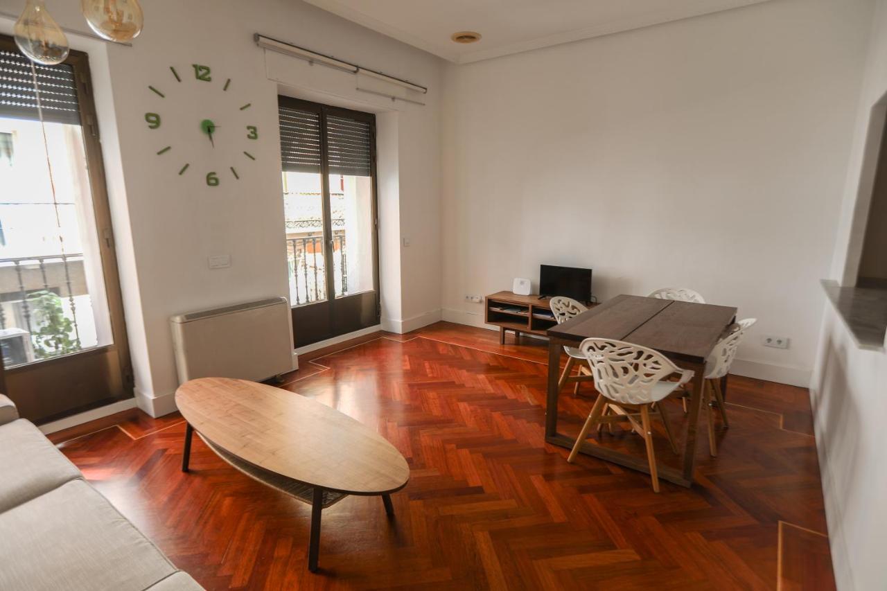 Apartamento Barco Madri Exterior foto